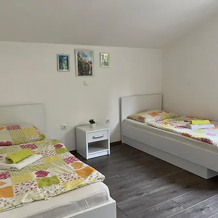 Apartman Romansa Sa 4 Spavace Sobe *