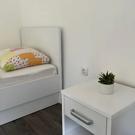 Apartman Romansa Sa 4 Spavace Sobe * Čitluk